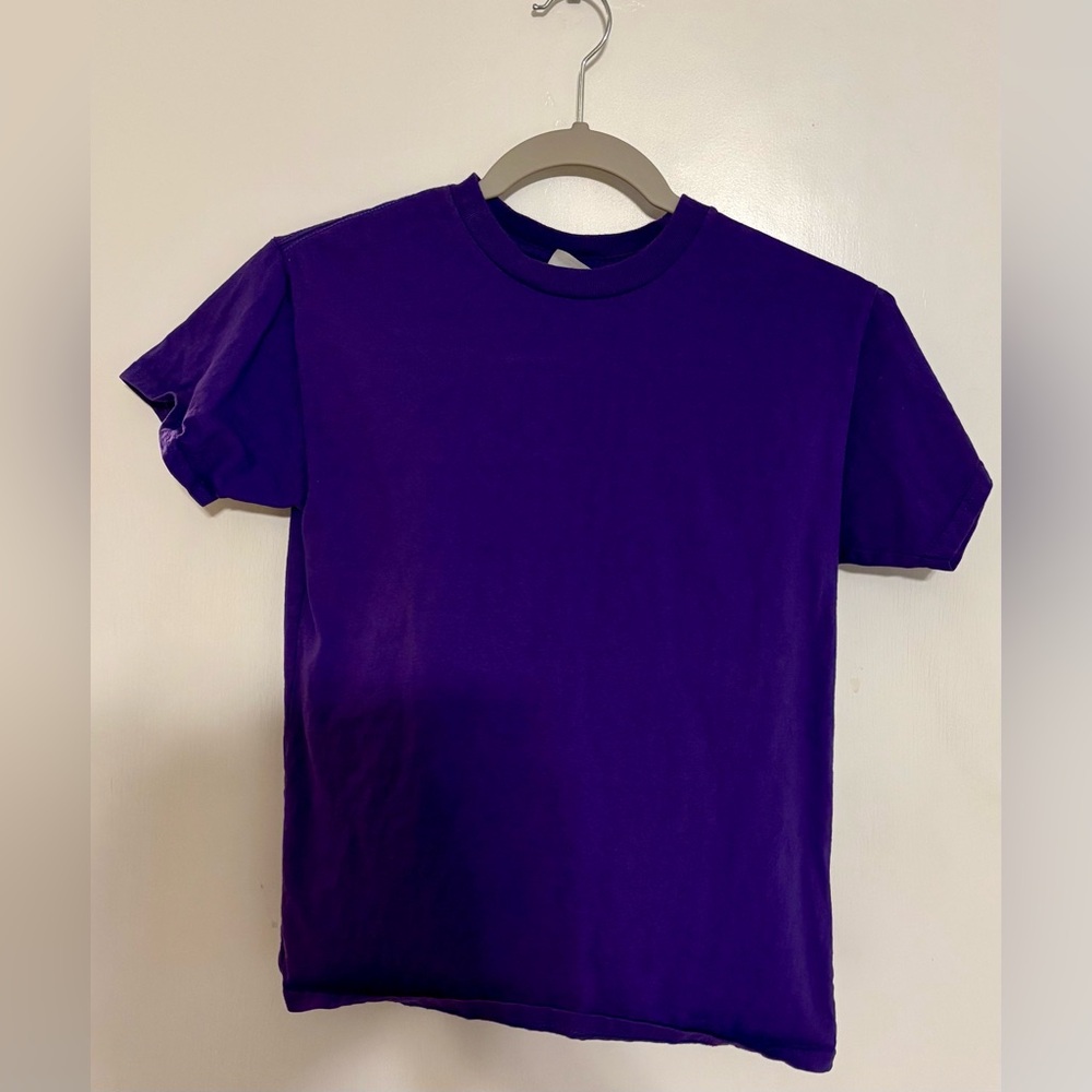 Hanes - Boys Size M (10/12) - Purple Short Sleeve T-Shirt